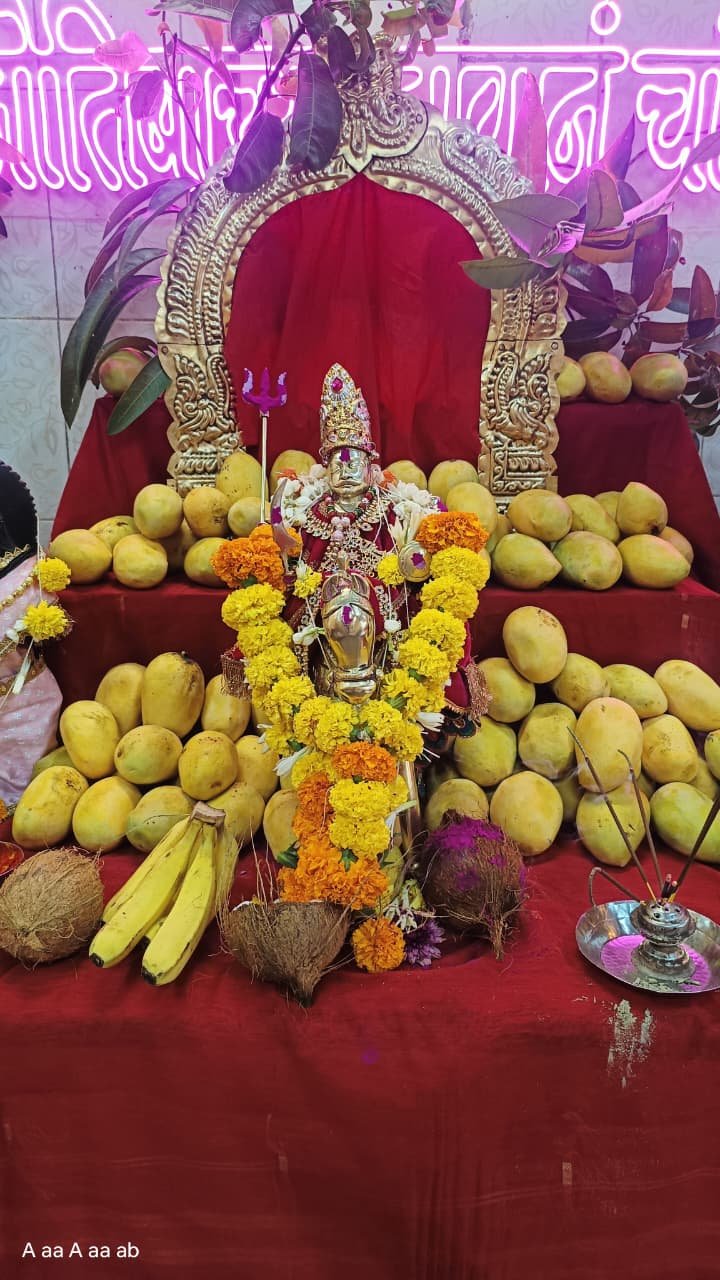 धारावीतील जोतिबा मंदिरात आंबा महोत्सव भक्तिमय वातावरणात उत्साहात संपन्न