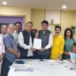 अखिल भारतीय मराठी चित्रपट महामंडळाच्या पहिल्या कार्यकारिणी बैठकीतला ऐतिहासिक निर्णय