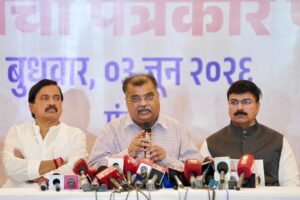 विधान परिषद निवडणुकीत महायुतीचे सर्व 17 उमेदवार विजयी होतील – रविंद्र चव्हाण….   महायुतीच्या अधिकृत उमेदवारांची यादी केली जाहीर