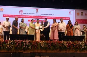 मराठा समाजातील युवकांच्या सर्वांगिण विकासासाठी सारथीचे उल्लेखनीय कार्य – मुख्यमंत्री