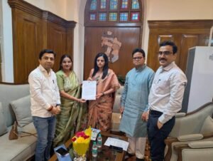 बेस्टला उर्वरित ₹५०० कोटींचे अनुदान तातडीने द्या; तृष्णा विश्वासराव यांची आयुक्तांकडे मागणी