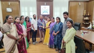 शिवसेना शिवडी विधानसभा व वैद्यकीय मदत कक्षातर्फे के.ई.एम. रुग्णालयाचे नवनियुक्त अधिष्ठाता डॉ. हरीश पाठक यांचा सत्कार