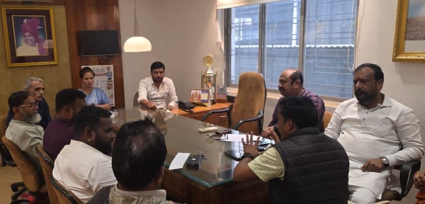 महाविकास आघाडी सातारा जिल्हाधिकारी कार्यालयासमोर आज महाविकास आघाडीचे धरणे…