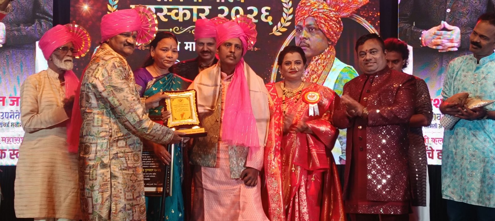 लावणी कलावंत महासंघाचा १२ वा वर्धापन दिन उत्साहात; लोककला क्षेत्रातील मान्यवरांचा गौरव, गुणवंत विद्यार्थ्यांचाही सन्मान