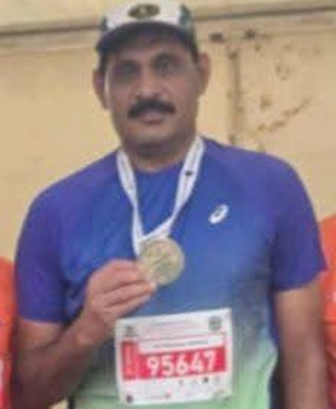 खारघर हिल महापौर मॅरेथॉन’ स्पर्धेत आयुक्त डॉ. शिंदे यांची यशस्वी धाव