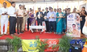 मैत्रीच्या सुगंधाने रंगला ‘मैत्री एक मिनरल वॉटर’चा प्रकाशन सोहळा;  डॉ. गोरखनाथ पोळ यांच्या पाचव्या पुस्तकाचे कामोठे येथे दिमाखदार प्रकाशन