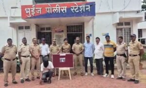 पिस्तूल घेऊन उभे असलेल्या आरोपीला भुईंज पोलिसांनी ठोकल्या बेड्या