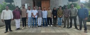 कॉकरोच जनता पार्टीची साताऱ्यात दमदार एन्ट्री, पहिल्याच बैठकीला उदंड प्रतिसाद…