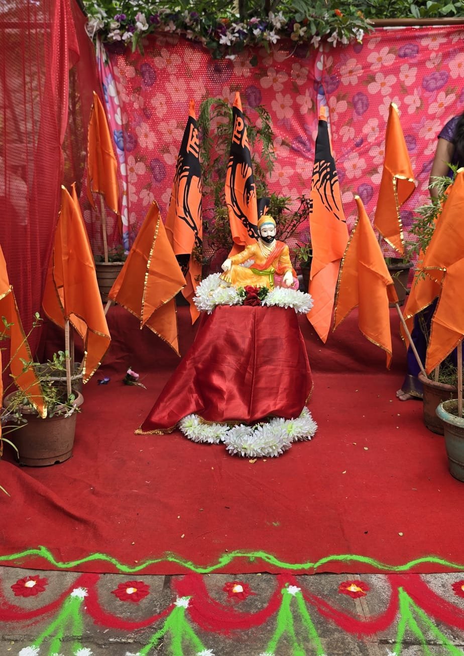 नाझरे गावात साकारला ‘हिंदवी स्वराज्या’चा प्रेरणादायी देखावा