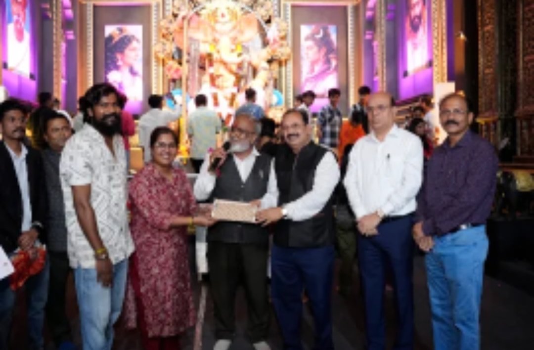 ठाण्याच्या महाराजाच्या आशीर्वादाने पर्यावरण संवर्धनाचा संदेश; मुंबईतही जनजागृती अभियानाला वेग