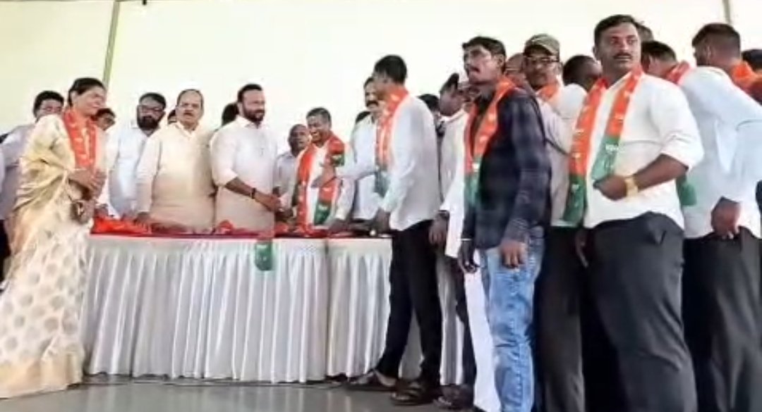 फलटण मध्ये मंत्री गोरे यांच्या उपस्थितीत मान्यवरांचा भाजपमध्ये पक्षप्रवेश!