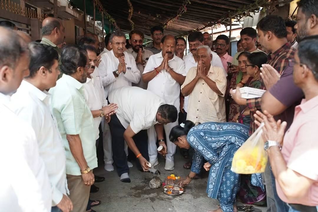 लोकमान्यनगर प्रियदर्शिनी सोसायटीत सौरऊर्जा प्रकल्पाचा शुभारंभ