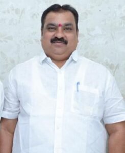 दुष्काळग्रस्तांना ५ हजारांची मदत म्हणजे शेतकऱ्यांची थट्टाच; कराडचा दुष्काळ यादीत समावेश काँग्रेसच्या आंदोलनाच्या रेट्यामुळेच – बाबुराव पवार