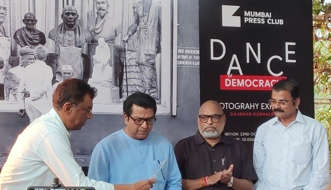 बॅलेट पेपरवर निवडणुका घ्या, अन्यथा देशात मोठा उद्रेक होईल;   राज ठाकरेंचा सत्तेवर गंभीर इशारा