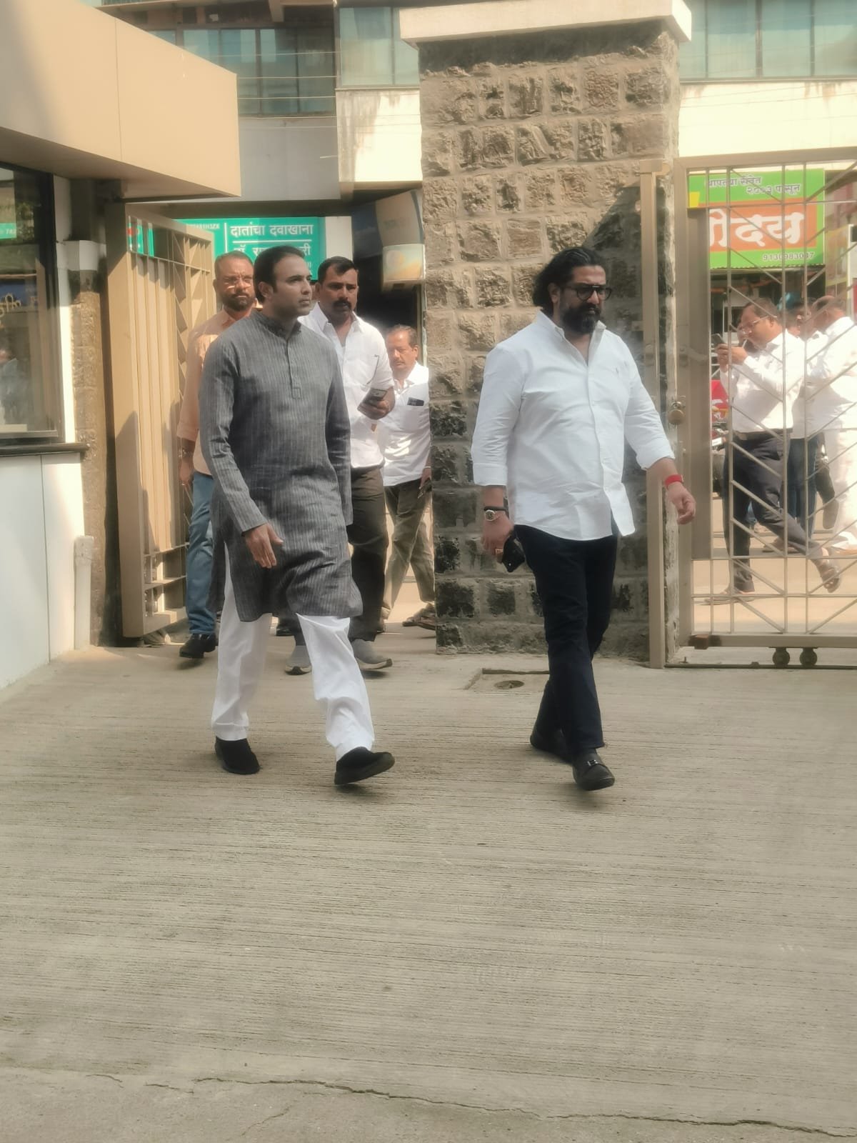 सातारा जिल्हा मध्यवर्ती बँकेच्या निवडणुकीत विरोध व बिनविरोधचा खेळ….