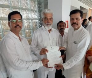 अतिरिक्त शिक्षकांच्या वेतनाचा टॅब सुरू; मात्र दोन महिन्यांपुरतीच मुभा! वेतनासाठी कायमस्वरूपी तोडगा काढा; अपमानास्पद वागणुकीचा शिक्षक भारतीकडून निषेध